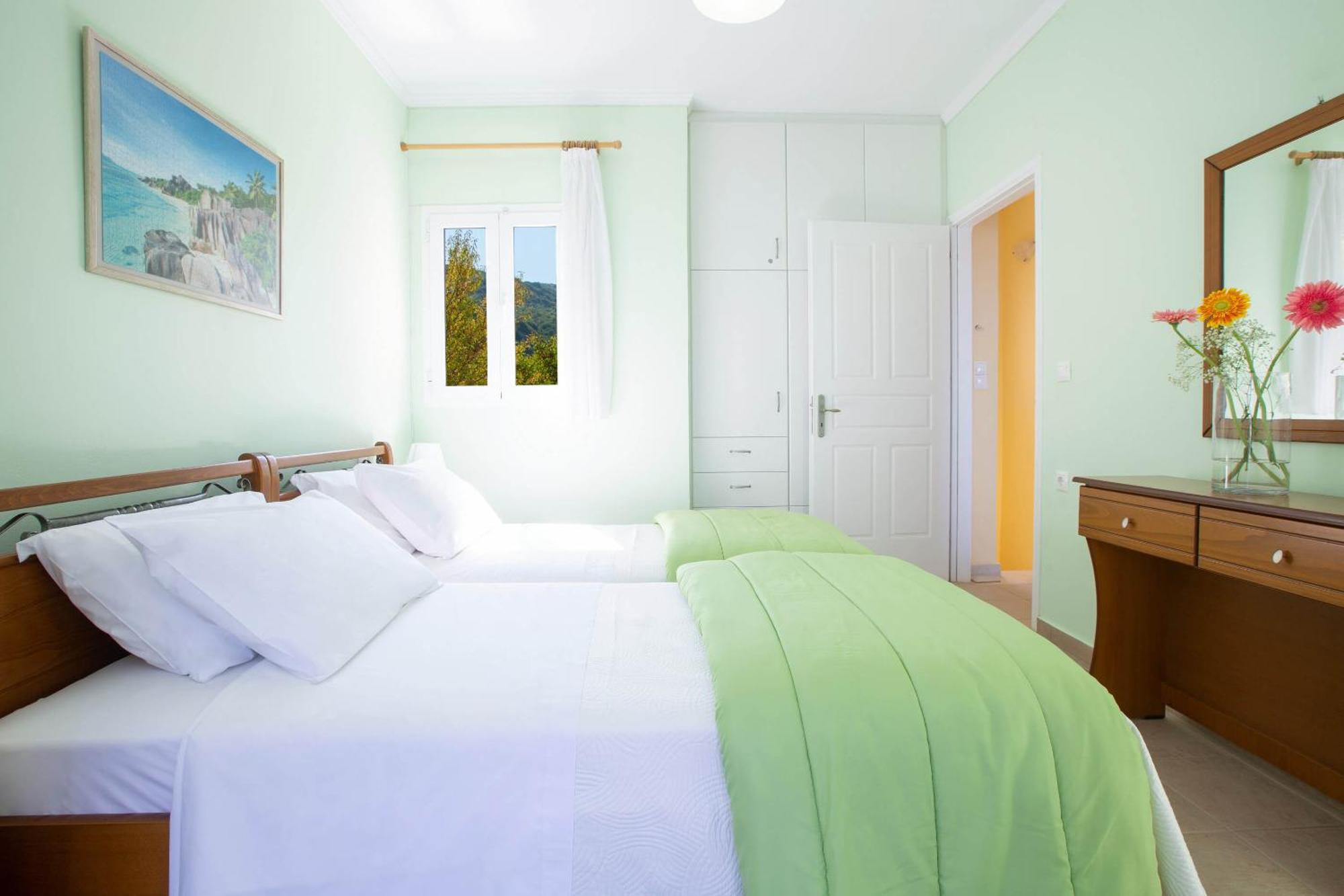 Natura Villas Drymon 外观 照片