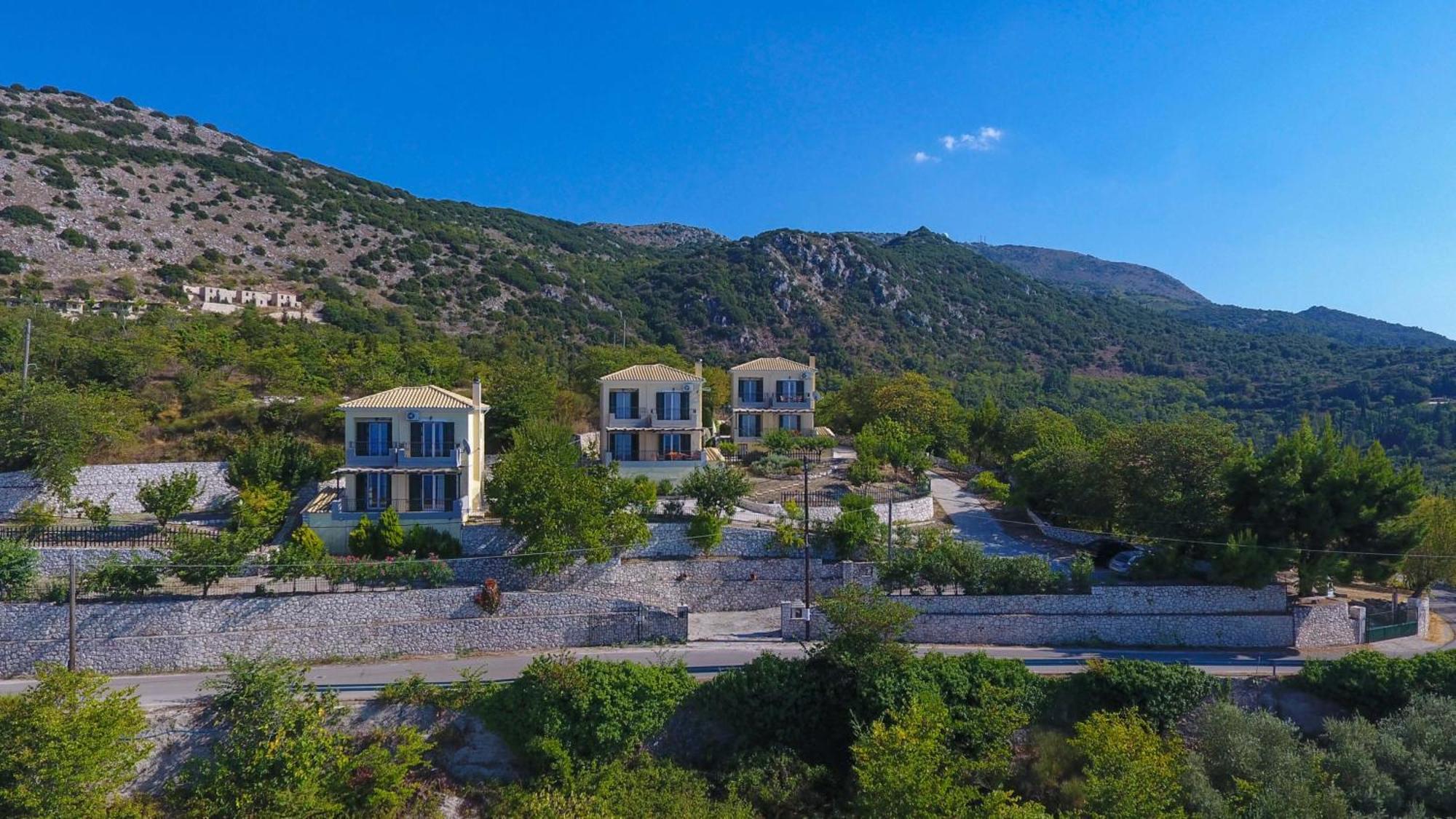 Natura Villas Drymon 外观 照片